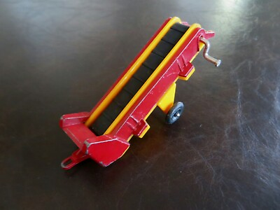 Vintage Diecast Toy Pull Behind Elevator Conveyor 5quot; Long Made in Hong Kong $14.95