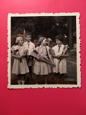 #ad Altes Foto antik Mädchen Girls Jungen Boys Schultüte school nice dress old Photo EUR 7.00