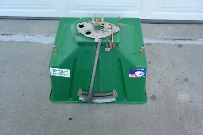 #ad 80lb Lesco High Wheel Fertilizer Spreader. Hopper And parts only used $150.00